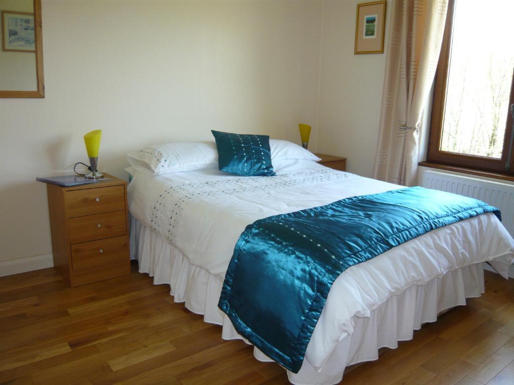 Lakeside Bed And Breakfast Payzac (Dordogne) Room photo