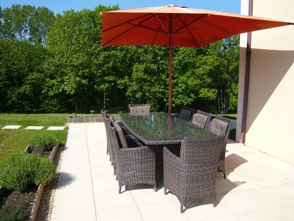 Lakeside Bed And Breakfast Payzac (Dordogne) Exterior photo